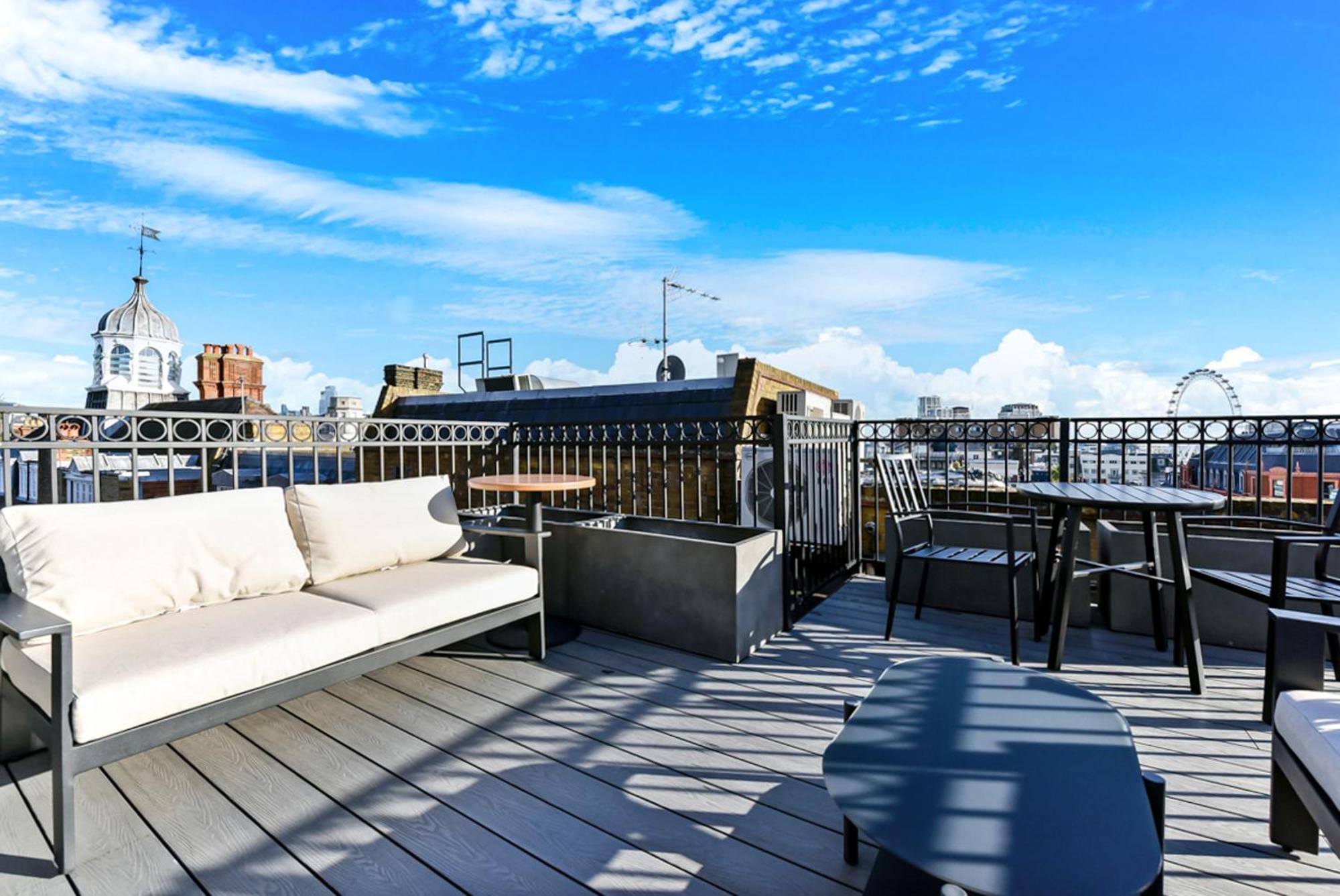The Z Hotel Covent Garden London Exterior photo