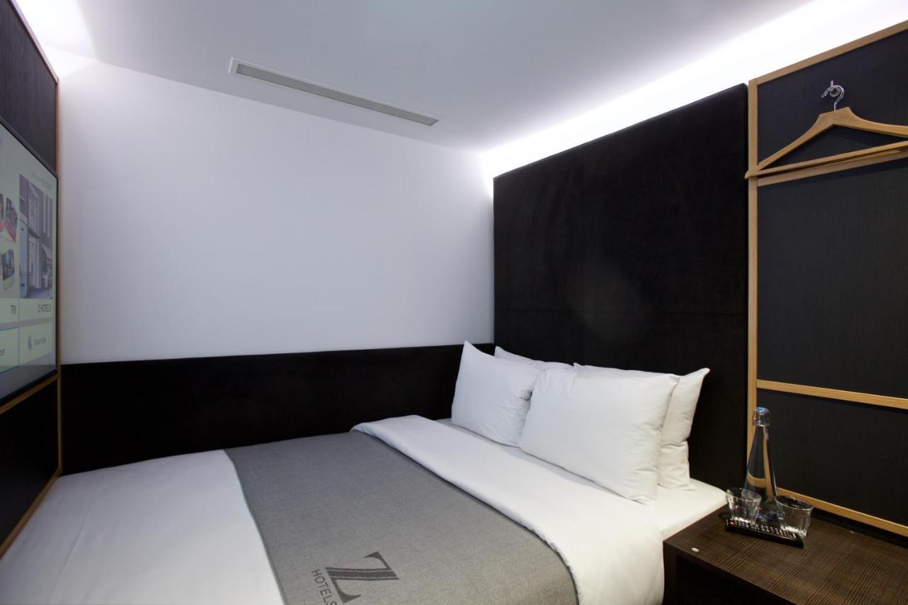 The Z Hotel Covent Garden London Exterior photo